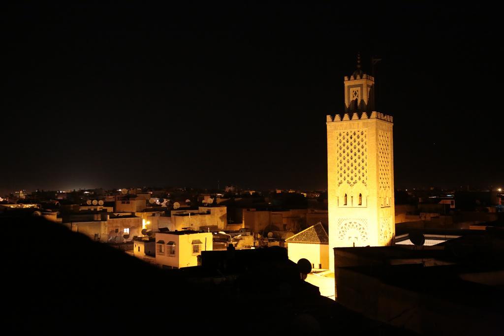 Riad Dantella Marrakesh Bagian luar foto